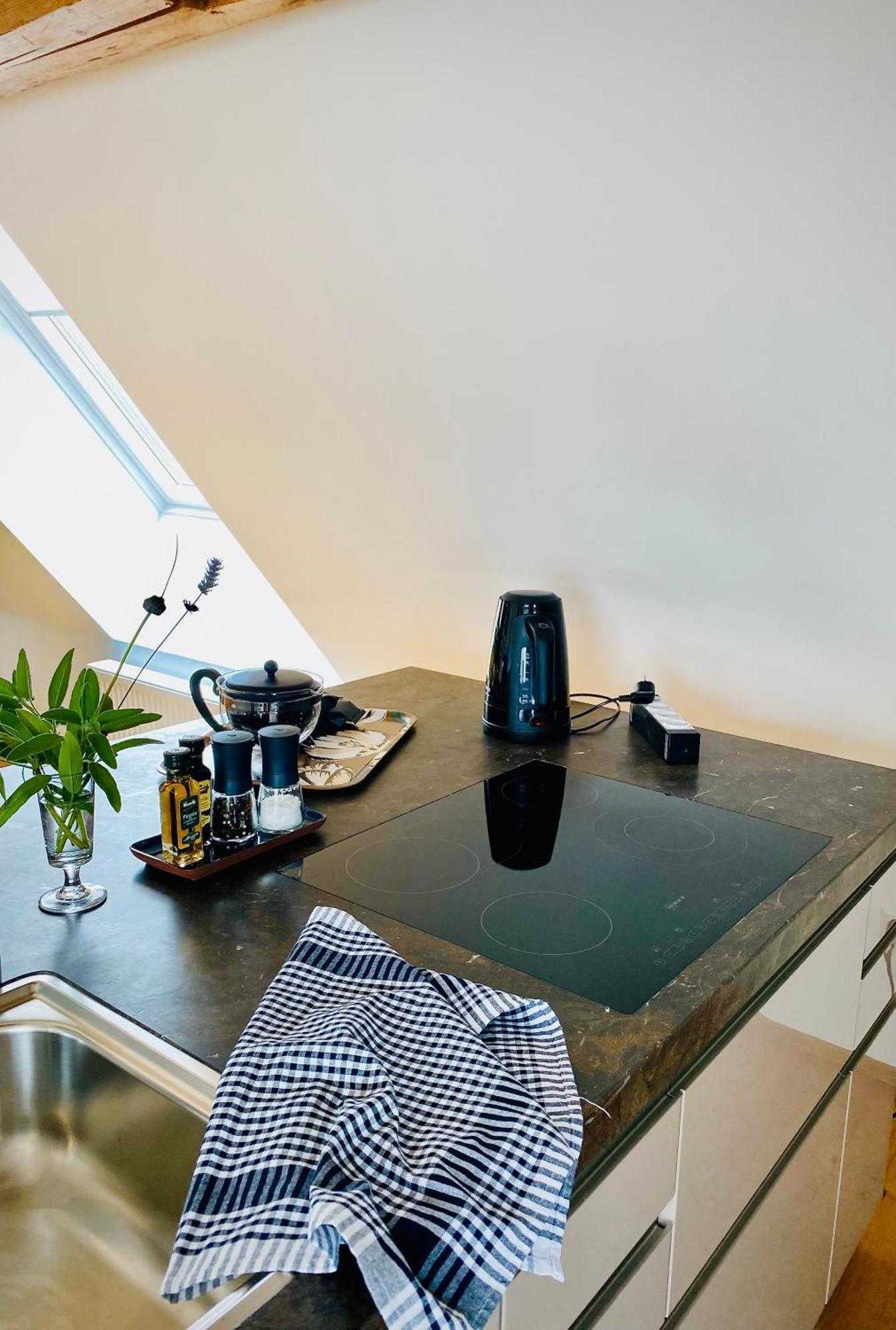 Apartment Am Schlosshof Бизигхайм Екстериор снимка