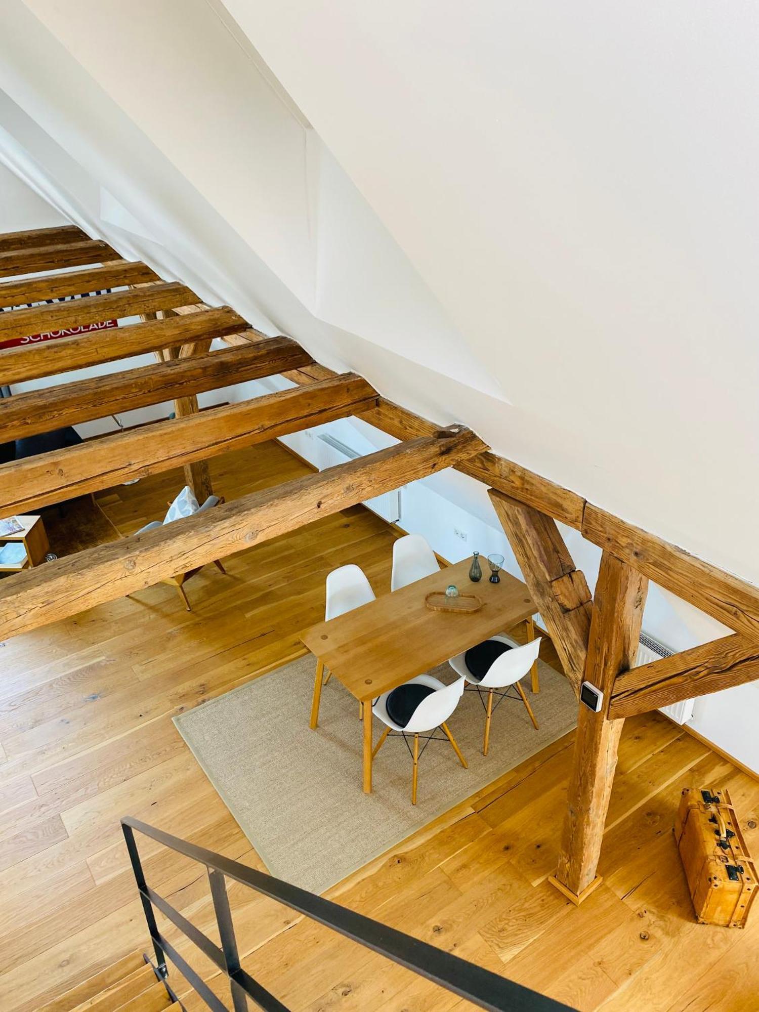 Apartment Am Schlosshof Бизигхайм Екстериор снимка