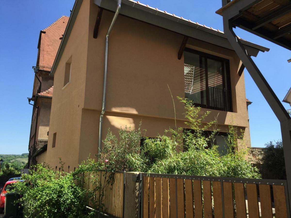 Apartment Am Schlosshof Бизигхайм Екстериор снимка