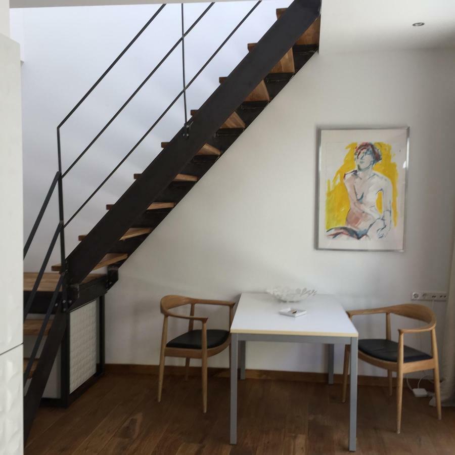 Apartment Am Schlosshof Бизигхайм Екстериор снимка